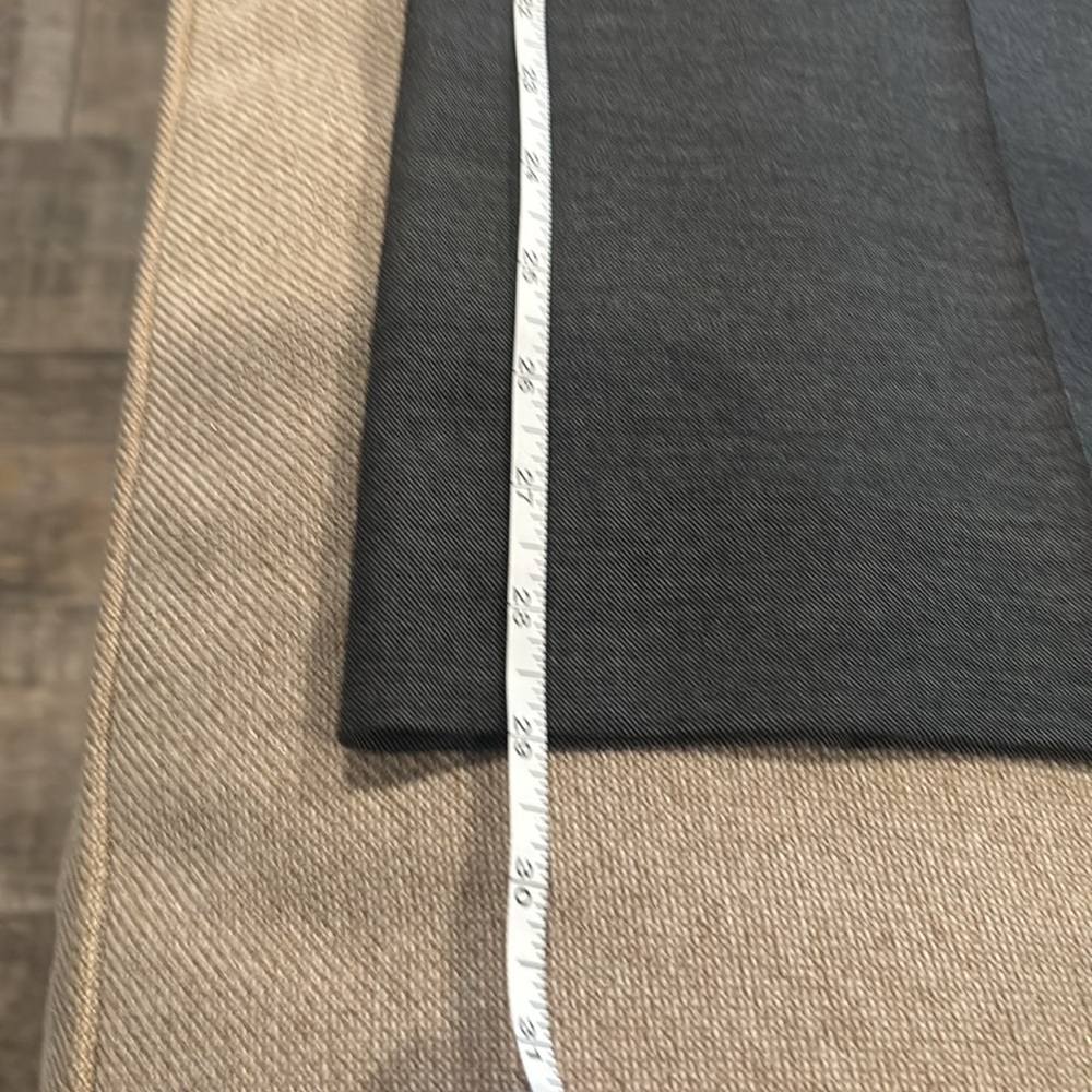 Tahari Classic Gray Double-Breasted Suit - Picture 10 of 15